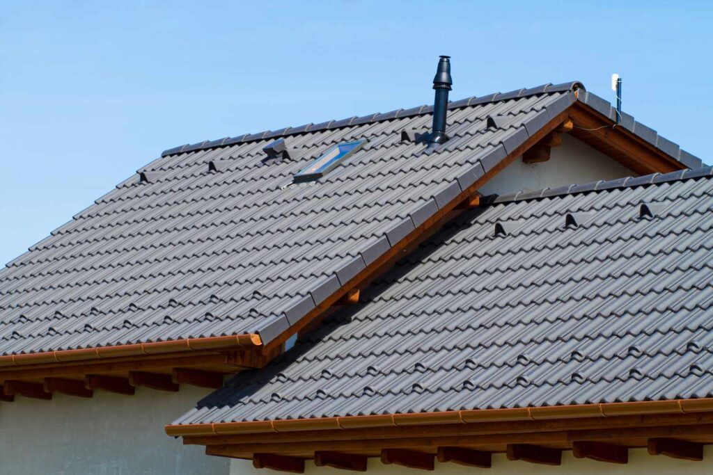 Analyzing Roofing Options: Weighing Durability Against Expense